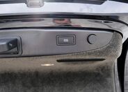 Bentley Flying Spur 12