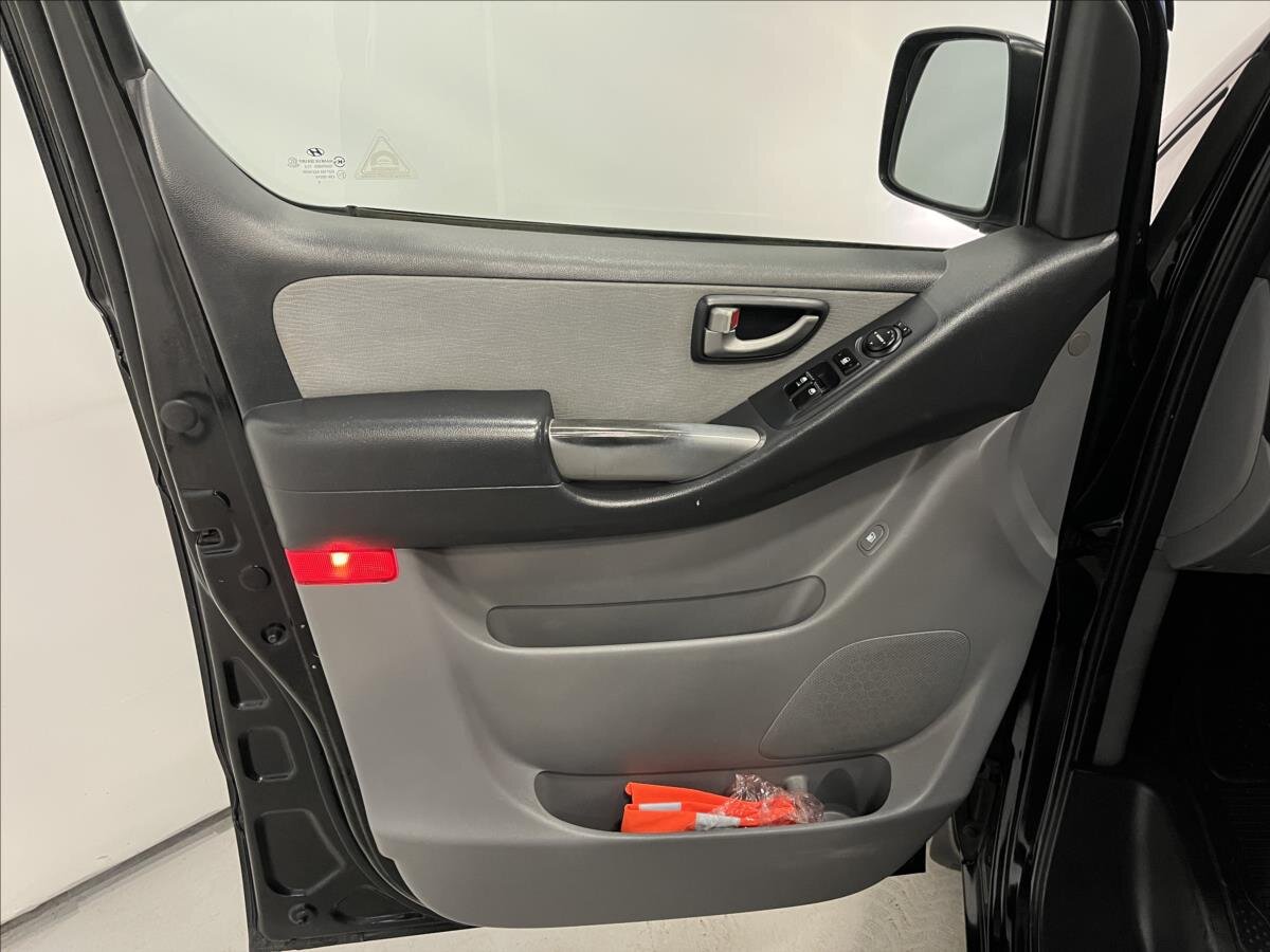 Hyundai H 1 MPV 2,5 l 125 kw