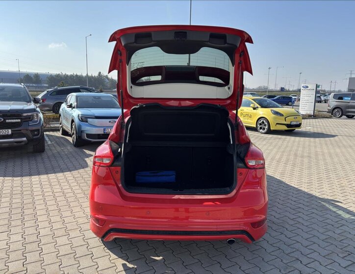 Ford Focus Hatchback 1,5 l 110 kw