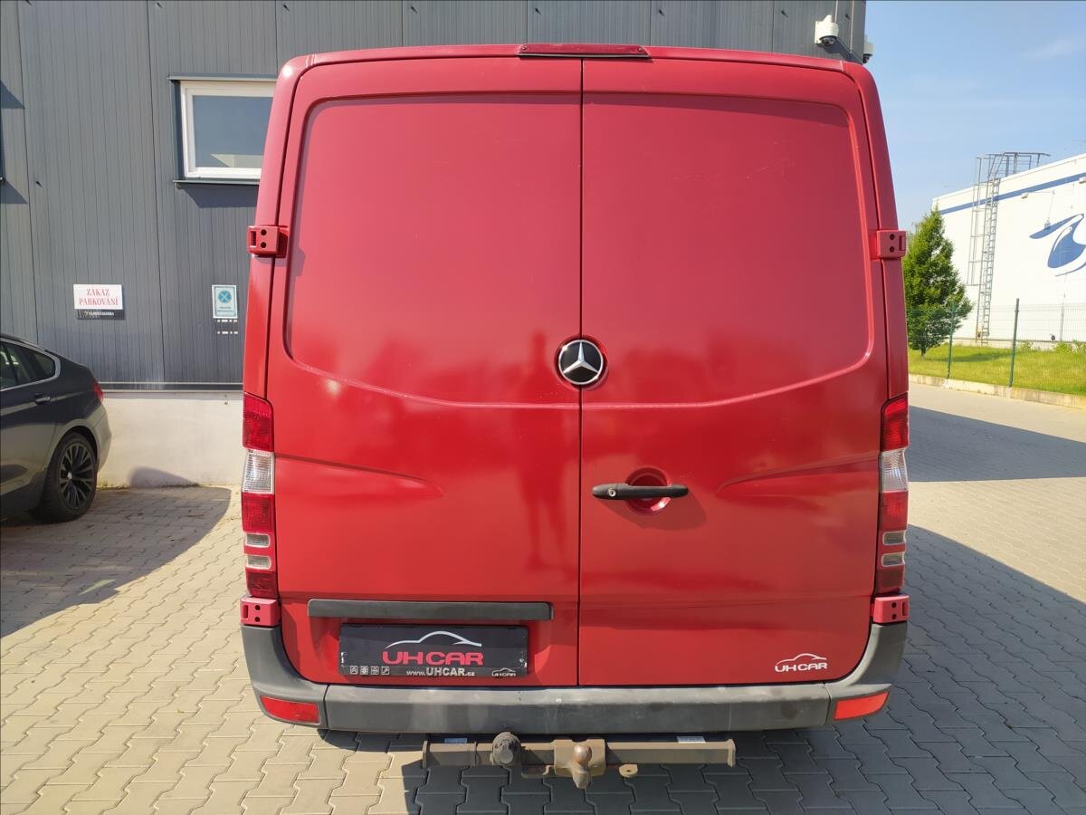 Mercedes-Benz Sprinter Skříň 2,1 l 95 kw