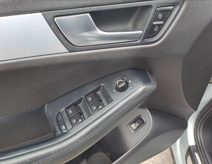 Audi Q5 SUV / Terénní 2,0 l 155 kw