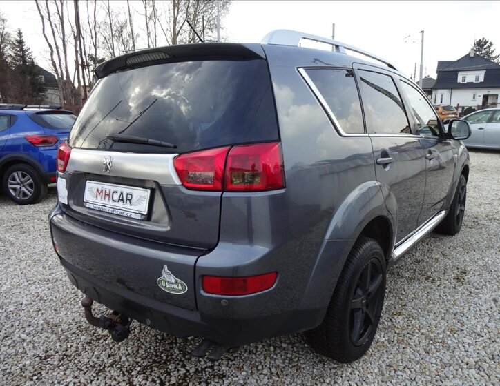 Peugeot 4007 Kombi 2,2 l 115 kw