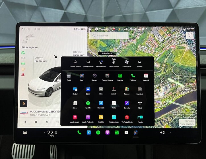 Tesla Model 3 Sedan 0,0 324 kw