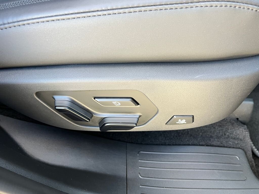 Hyundai Santa Fe SUV / Terénní 1,6 l 158 kw