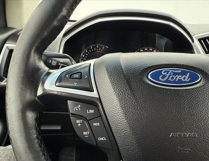 Ford Edge SUV 2,0 l 154 kw