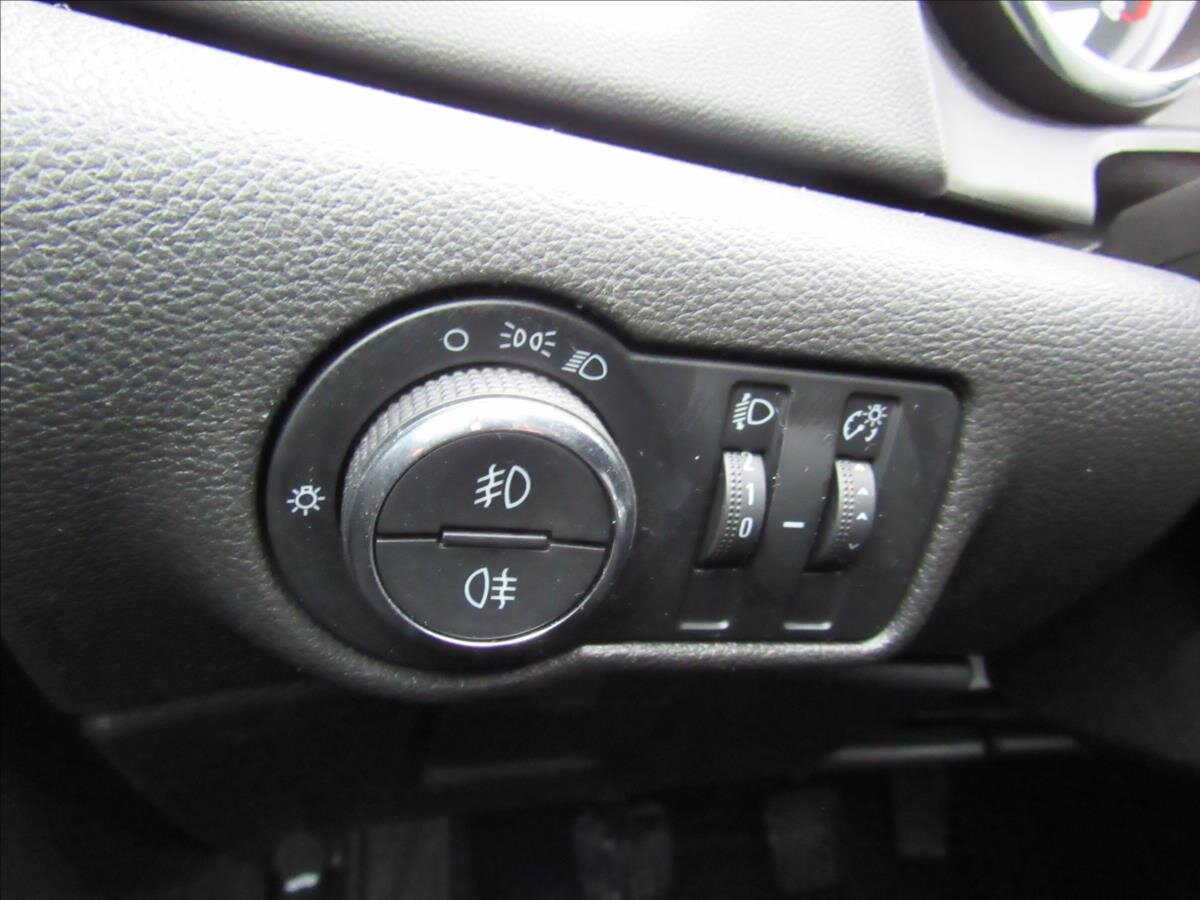 Opel Astra Hatchback 1,4 l 103 kw