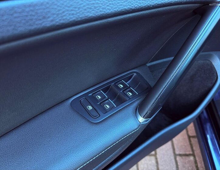 Volkswagen Golf Kombi 2,0 l 110 kw