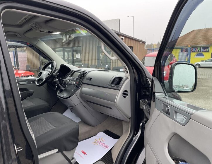 Volkswagen Multivan 20