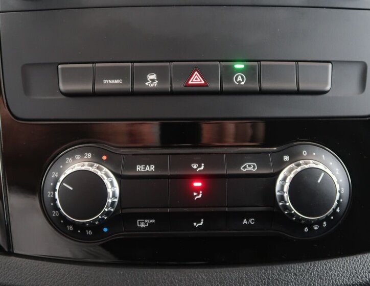 Mercedes-Benz Vito VAN / Minibus 2,0 l 100 kw