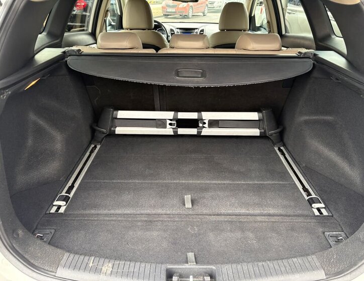 Hyundai i30 Kombi 1,6 l 99 kw