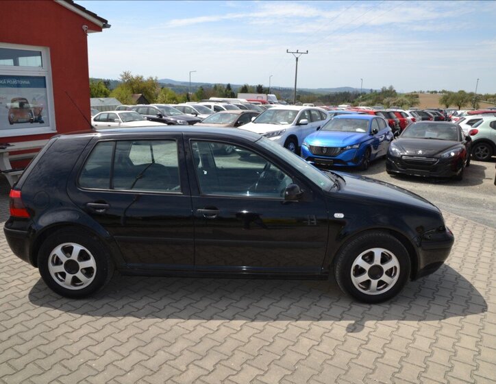 Volkswagen Golf Hatchback 1,4 l 55 kw