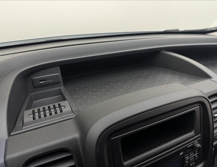 Opel Vivaro Skříň 1,6 l 89 kw