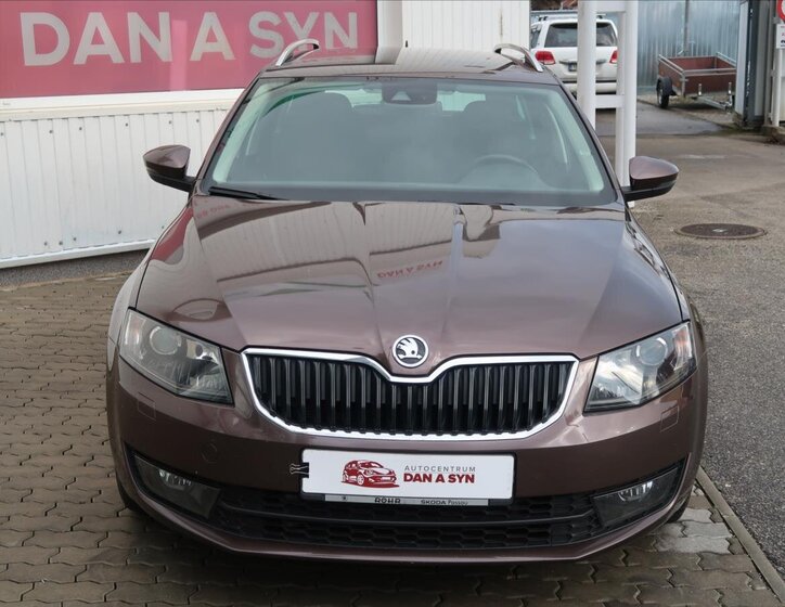Škoda Octavia Kombi 2,0 l 110 kw