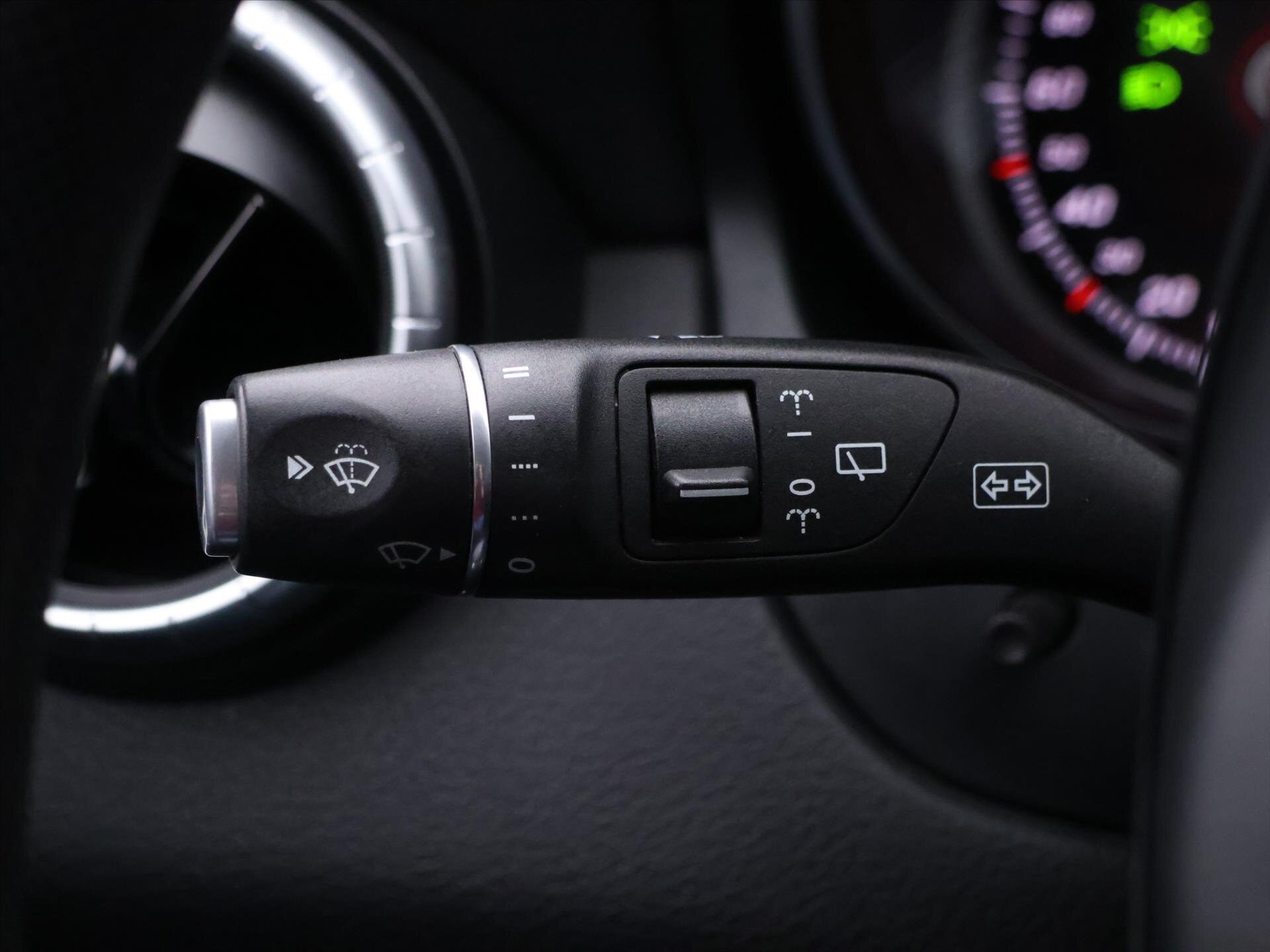 Mercedes-Benz CLA Kombi 1,5 l 80 kw