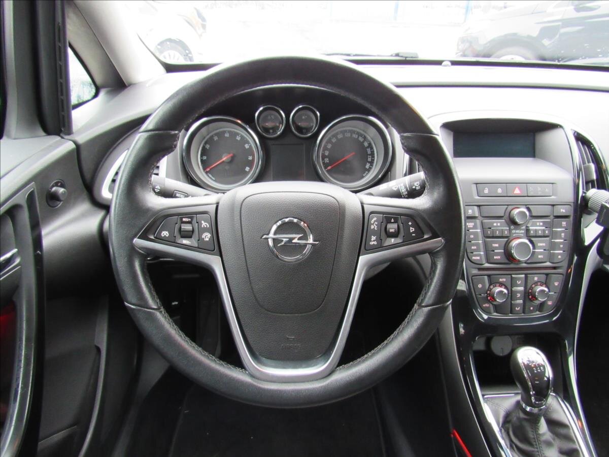 Opel Astra Hatchback 1,4 l 103 kw