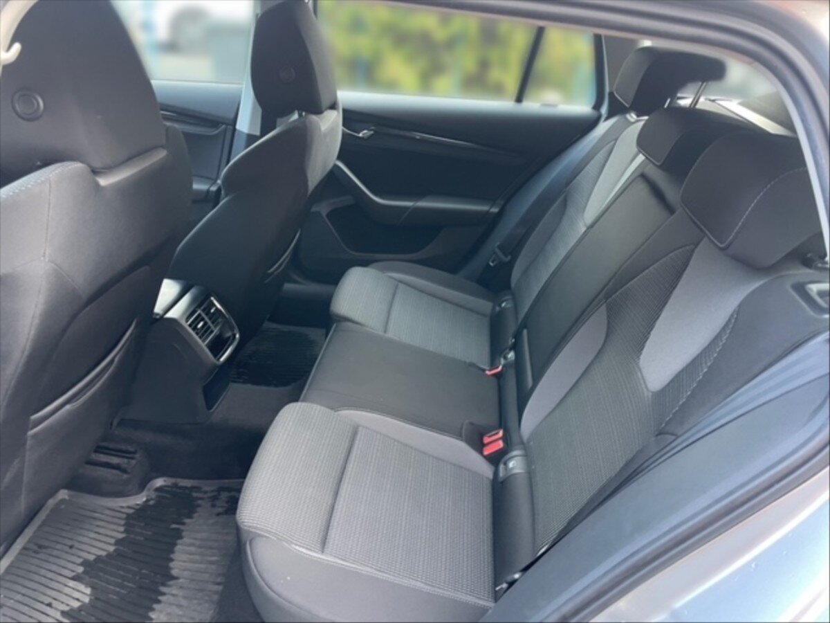 Škoda Octavia Kombi 2,0 l 110 kw