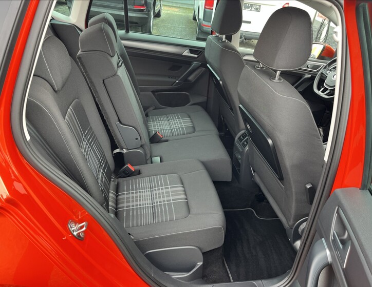 Volkswagen Golf Sportsvan 22