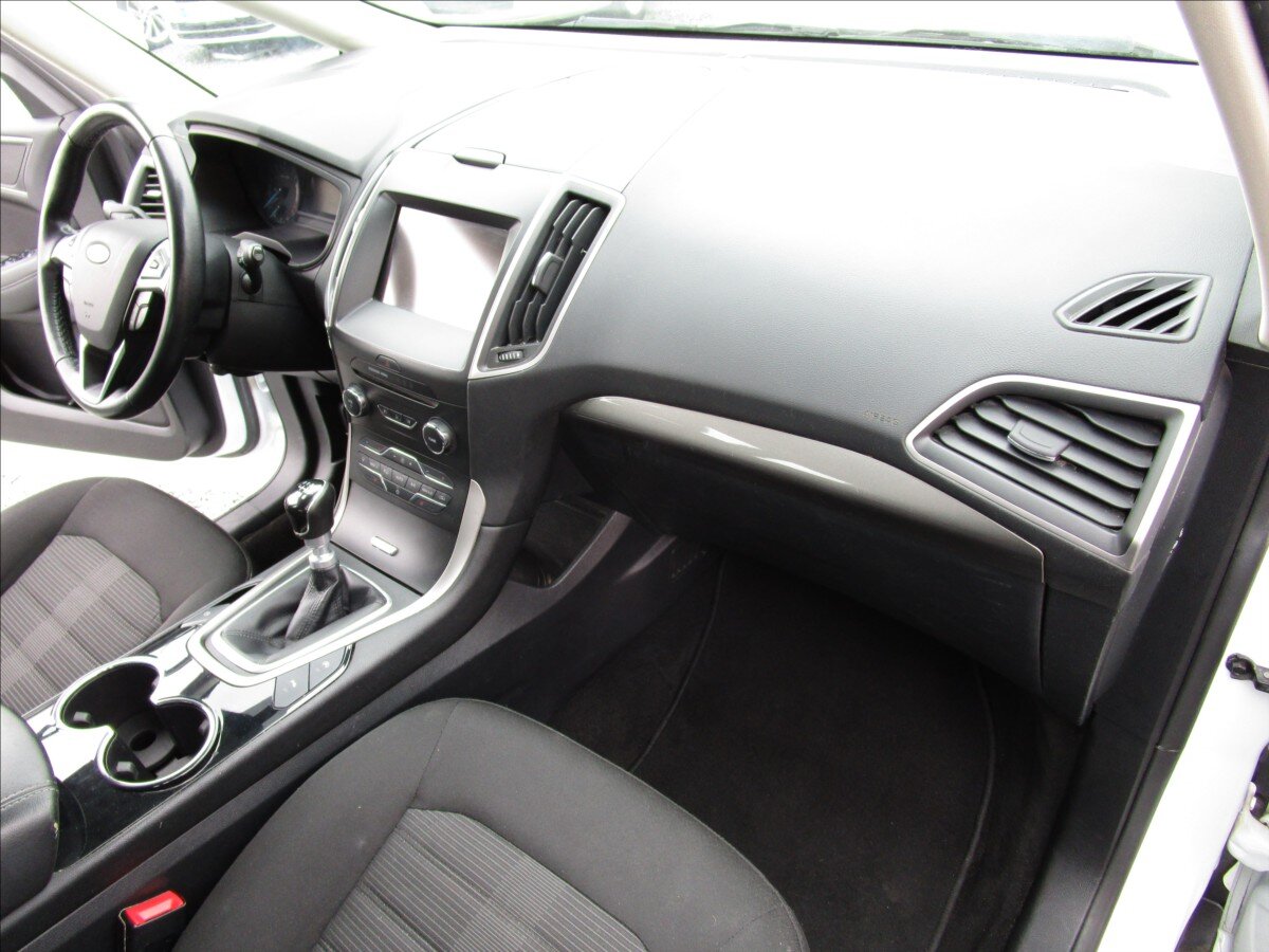 Ford Galaxy MPV 1,5 l 121 kw