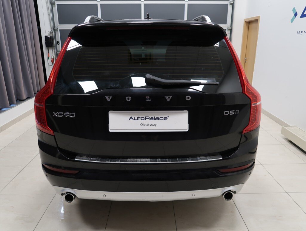 Volvo XC90 SUV 2,0 l 173 kw
