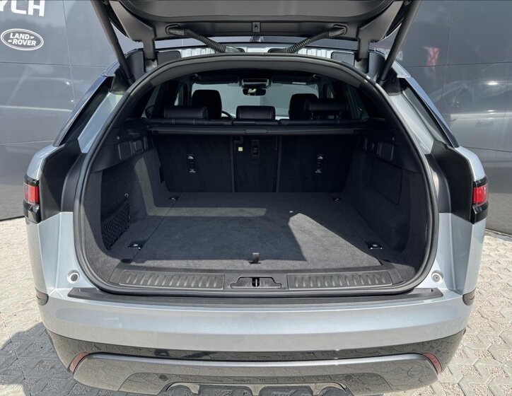 Land Rover Range Rover Velar SUV / Terénní 2,0 l 150 kw