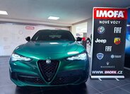 Alfa Romeo Stelvio SUV 2,9 l 382 kw