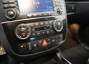 Mercedes-Benz Třídy R SUV 5,0 l 225 kw