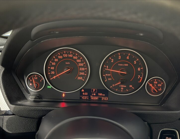 BMW Řada 4 Sedan / Limuzína 2,0 l 135 kw