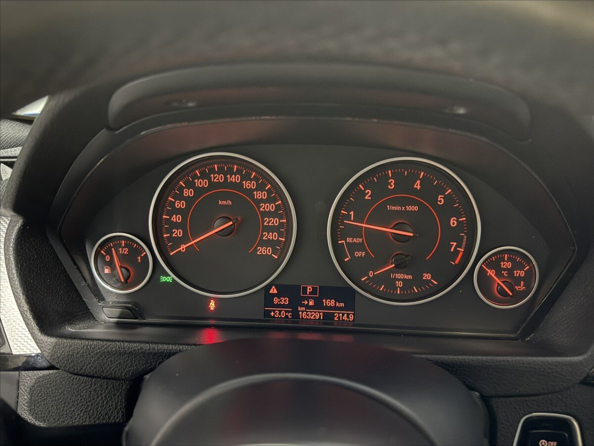 BMW Řada 4 Sedan / Limuzína 2,0 l 135 kw