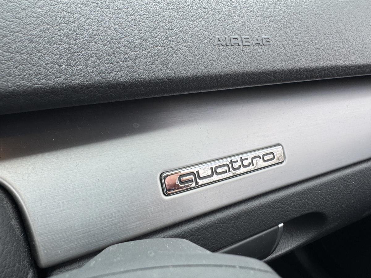 Audi A4 Kombi 2,0 l 103 kw