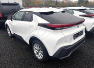 Toyota C-HR SUV 1,8 l 103 kw