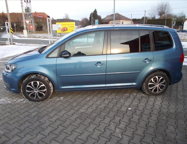 Volkswagen Touran 5