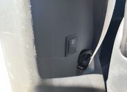 Volkswagen Multivan 17