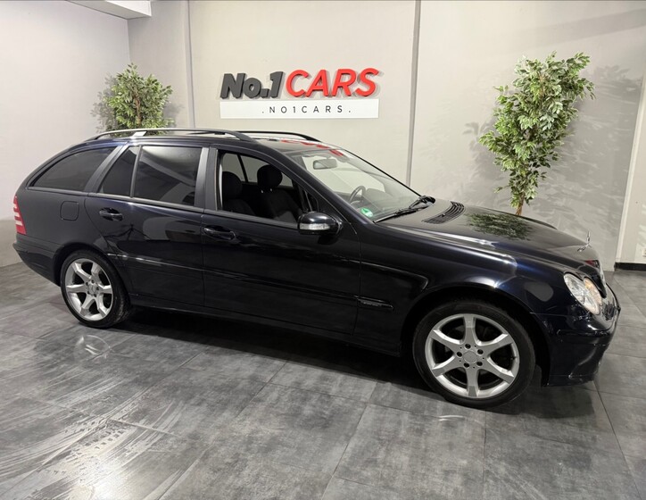 Mercedes-Benz Třídy C 32