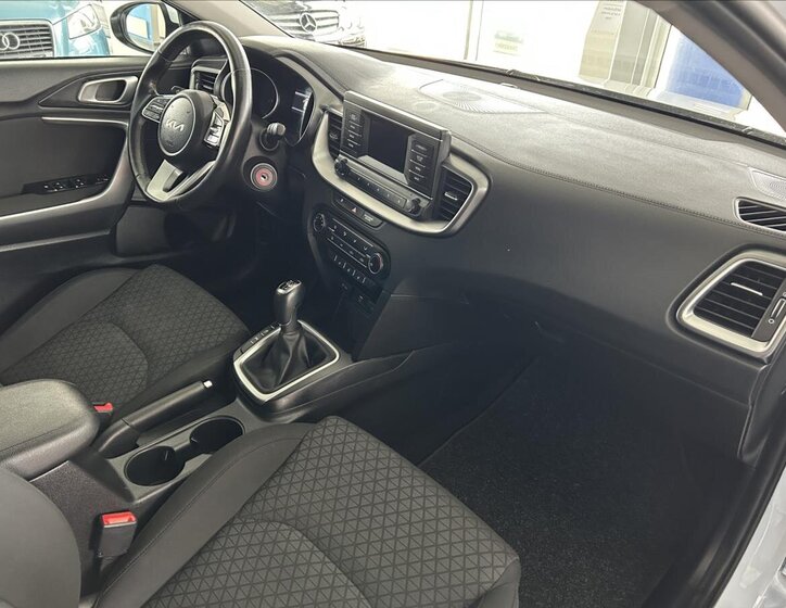 KIA Ceed Kombi 1,5 l 118 kw