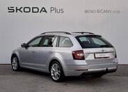 Škoda Octavia 10
