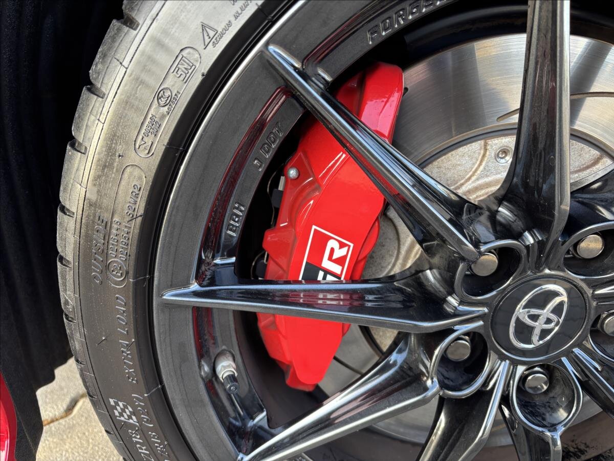 Toyota GR Yaris Hatchback 1,6 l 192 kw