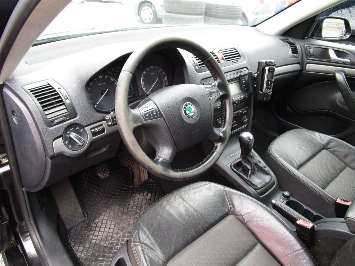 Škoda Octavia Kombi 2,0 l 103 kw