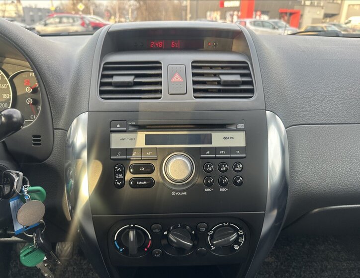 Fiat Sedici Hatchback 1,6 l 79 kw