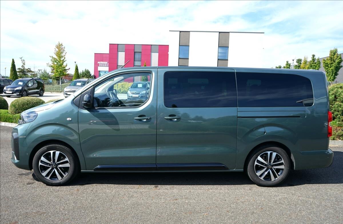 Citroën SpaceTourer MPV 2,2 l 133 kw