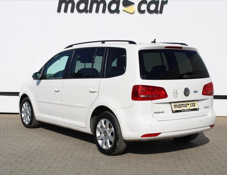 Volkswagen Touran 5