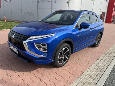 Mitsubishi Eclipse Cross SUV / Terénní 2,4 l 72 kw