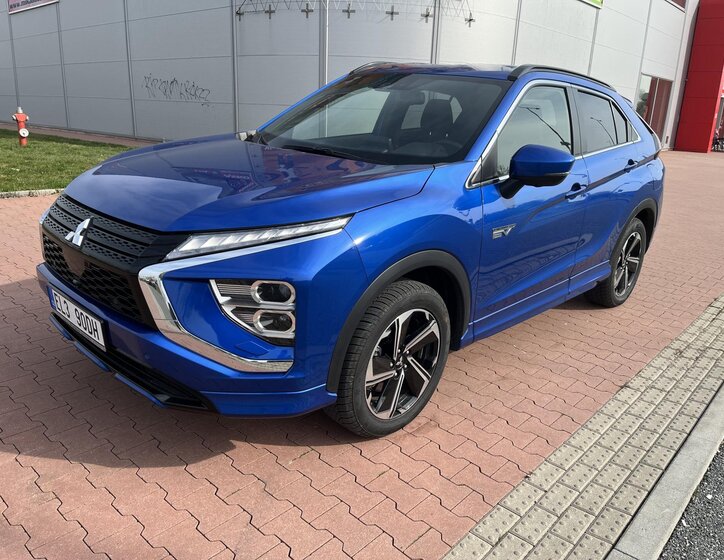 Mitsubishi Eclipse Cross SUV / Terénní 2,4 l 72 kw
