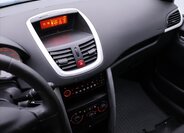 Peugeot 207 15