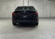 Toyota Camry Sedan / Limuzína 2,5 l 160 kw