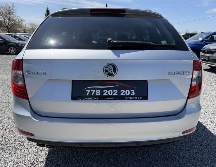 Škoda Superb Kombi 2,0 l 103 kw