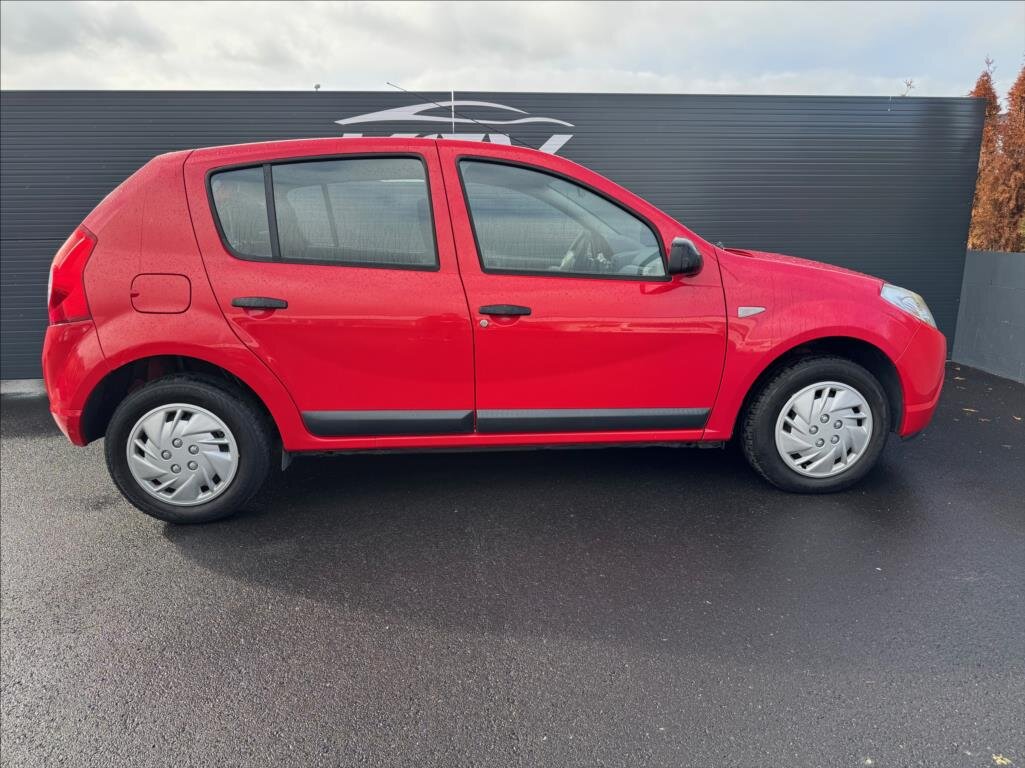 Dacia Sandero Hatchback 1,1 l 55 kw