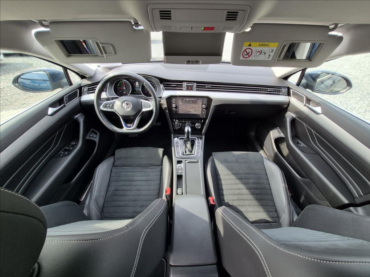 Volkswagen Passat Kombi 1,4 l 160 kw