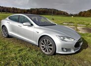 Tesla Model S Sedan / Limuzína 0,0 310 kw