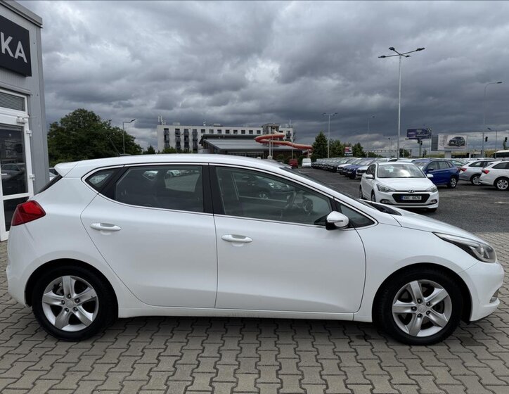 KIA Ceed Hatchback 1,6 l 94 kw