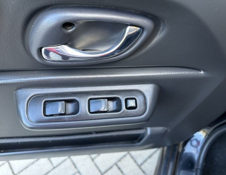 Suzuki Jimny SUV / Terénní 1,3 l 63 kw